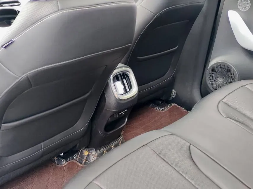 2023 Smart smart Elf 1 BEV 49KWH,autocango,china used car exporter,china ev exporter,chinese used car exporter,chinese used ev exporter