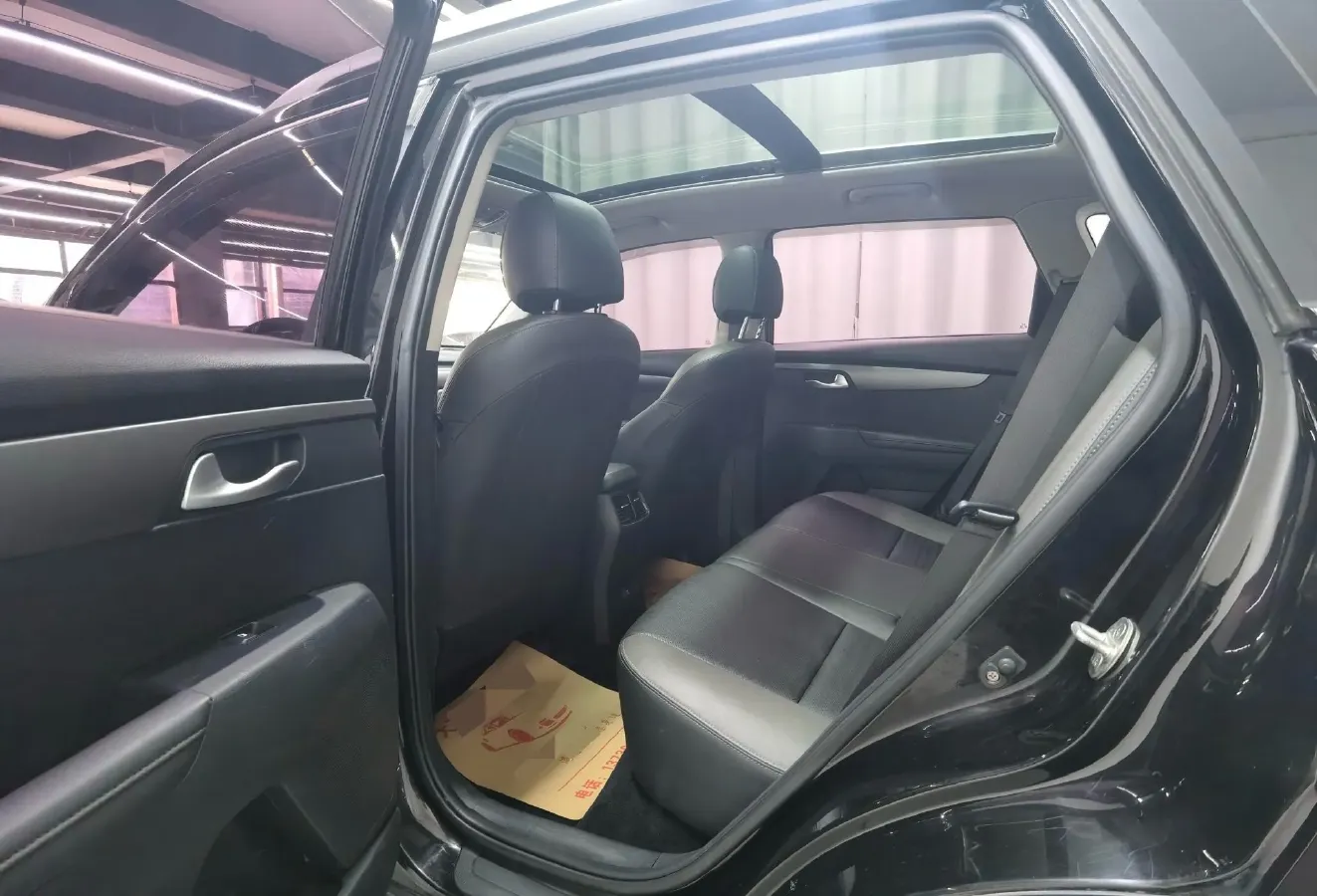 2018 Kia Sportage R 2.0L 160HP L4 6AT,autocango,china used car exporter,china ev exporter,chinese used car exporter,chinese used ev exporter