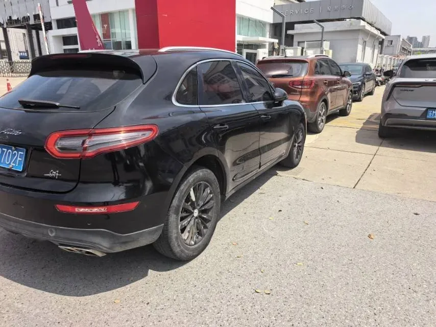 2017 Zotye SR9 2.0T 190HP L4 6DCT,autocango,china used car exporter,china ev exporter,chinese used car exporter,chinese used ev exporter