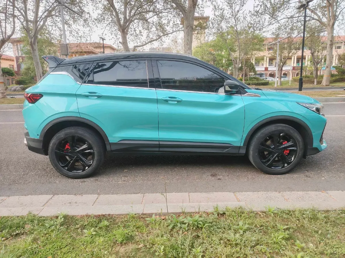 2022 Geely Coolray 1.5T 181HP L4 7DCT,autocango,china used car exporter,china ev exporter,chinese used car exporter,chinese used ev exporter