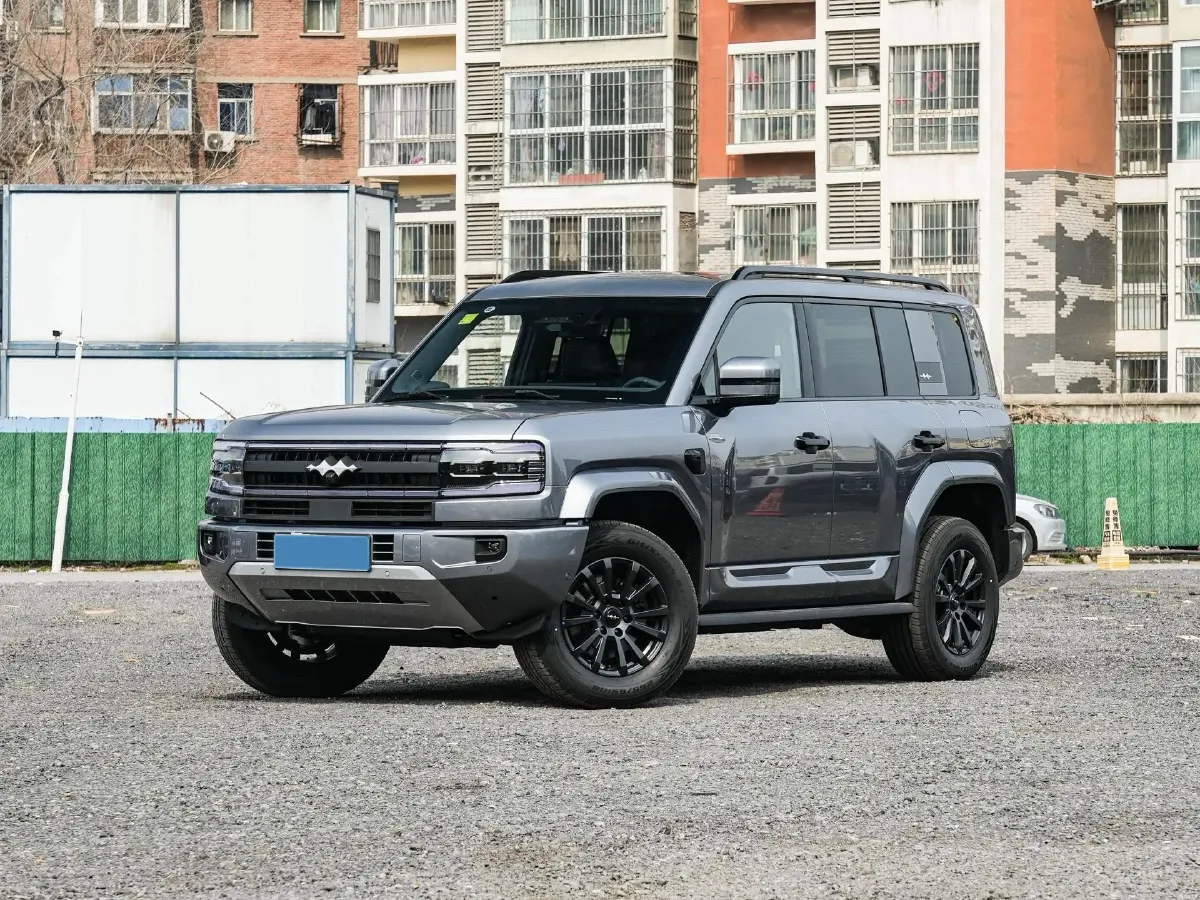 2025 FangChengBao Bao 5 1.5T 194HP L4 E-CVT PHEV 31.8KWH,autocango,china used car exporter,china ev exporter,chinese used car exporter,chinese used ev exporter