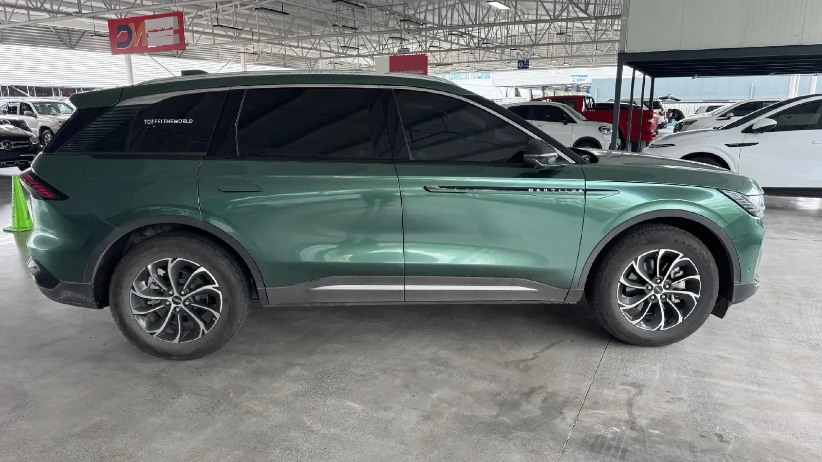 2023 Lincoln Nautilus 2.0T 261HP L4 8AT,autocango,china used car exporter,china ev exporter,chinese used car exporter,chinese used ev exporter