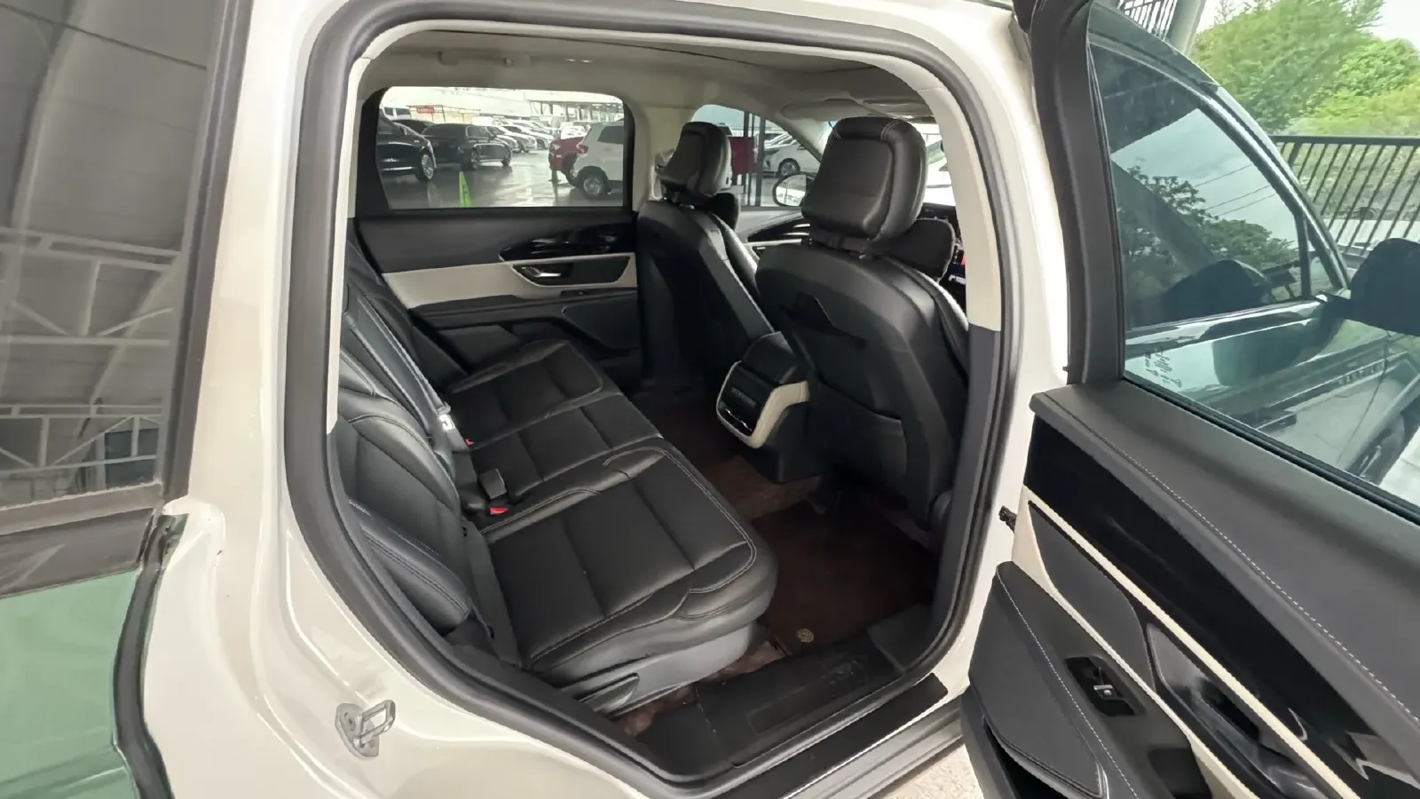 2023 Lincoln Nautilus 2.0T 261HP L4 8AT,autocango,china used car exporter,china ev exporter,chinese used car exporter,chinese used ev exporter