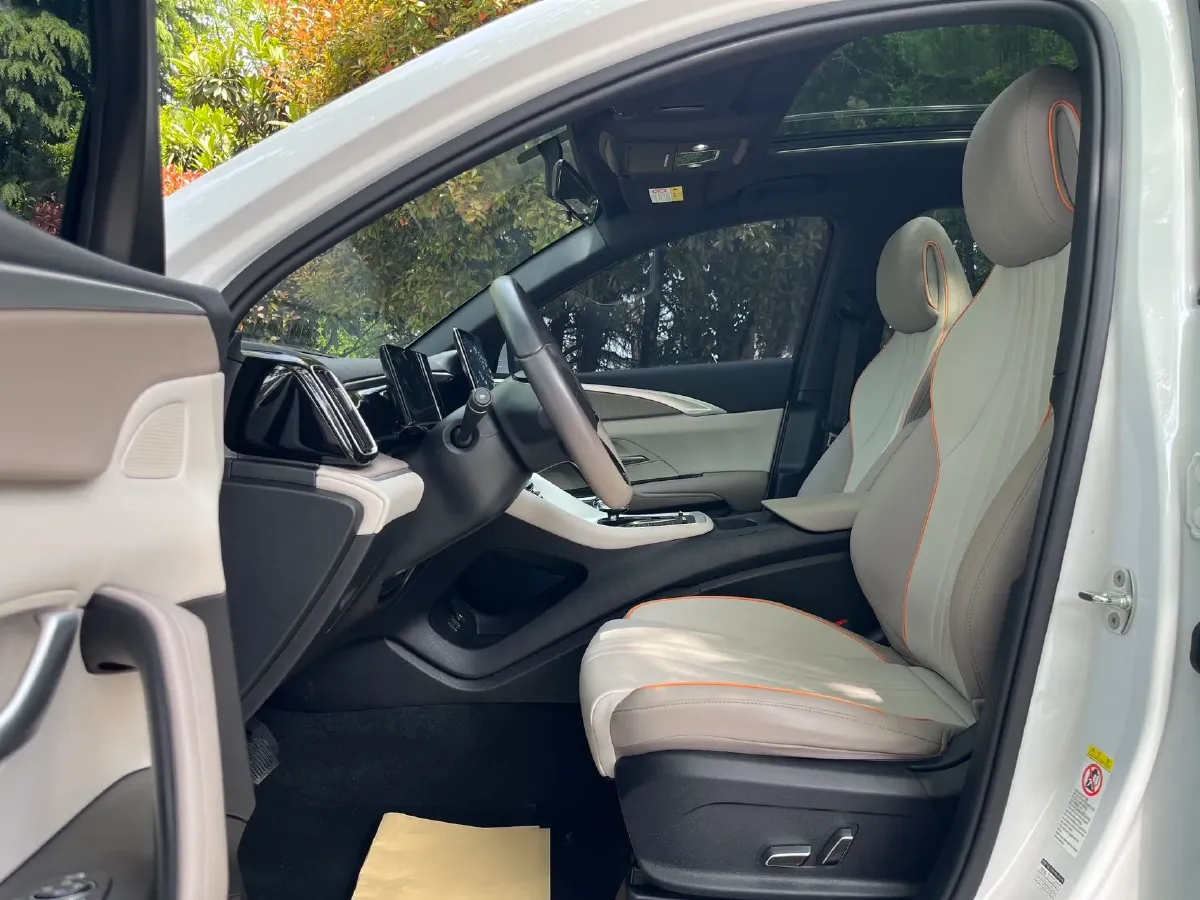 2024 BYD Song Pro 1.5L 110HP L4 E-CVT PHEV 12.9KWH,autocango,china used car exporter,china ev exporter,chinese used car exporter,chinese used ev exporter