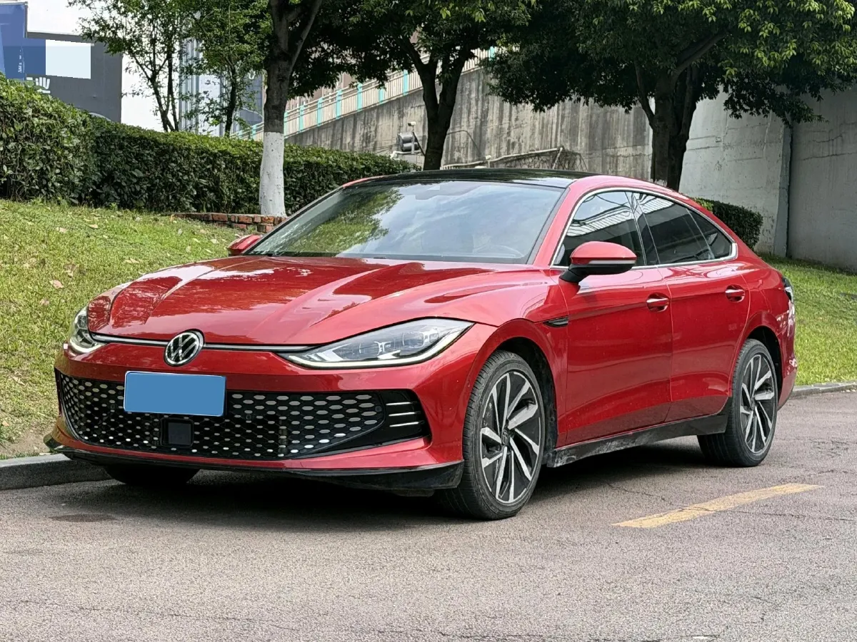 2022 Skoda Superb 2.0T 186HP L4 7DCT,autocango,china used car exporter,china ev exporter,chinese used car exporter,chinese used ev exporter