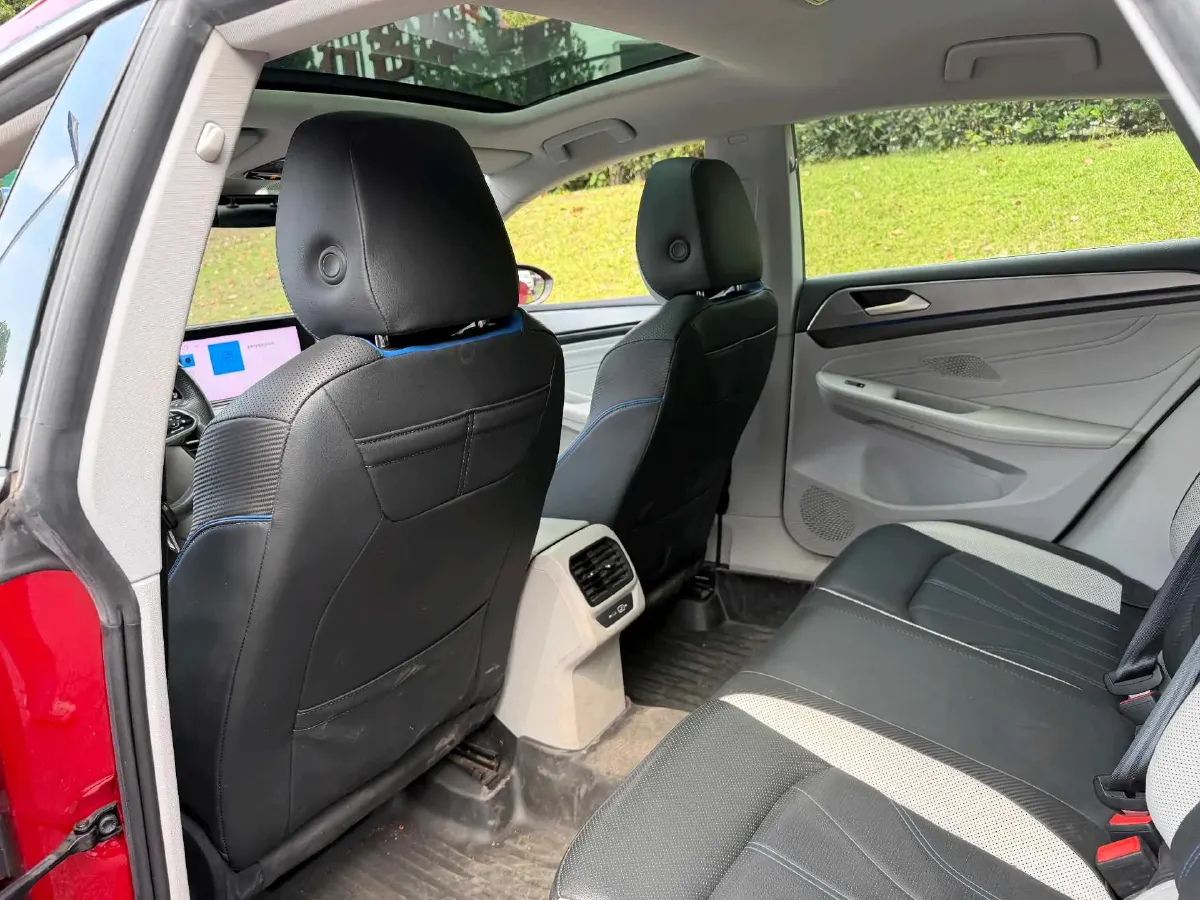 2022 Skoda Superb 2.0T 186HP L4 7DCT,autocango,china used car exporter,china ev exporter,chinese used car exporter,chinese used ev exporter