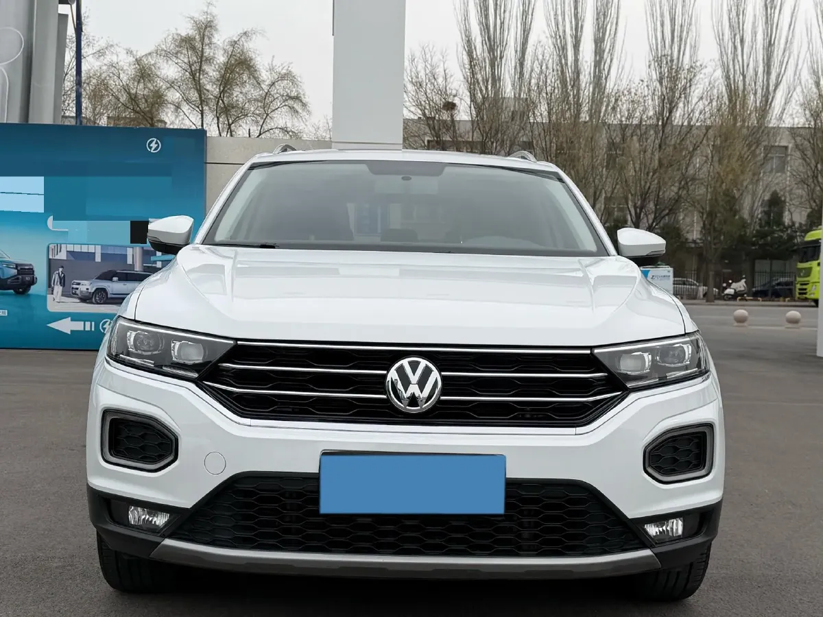2020 Volkswagen T-Roc 1.4T 150HP L4 7DCT,autocango,china used car exporter,china ev exporter,chinese used car exporter,chinese used ev exporter