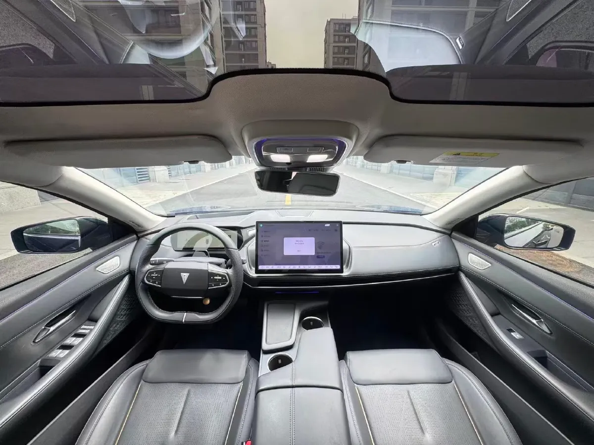 2022 DongFeng Forthing LingZhi EV BEV 68.4KWH,autocango,china used car exporter,china ev exporter,chinese used car exporter,chinese used ev exporter