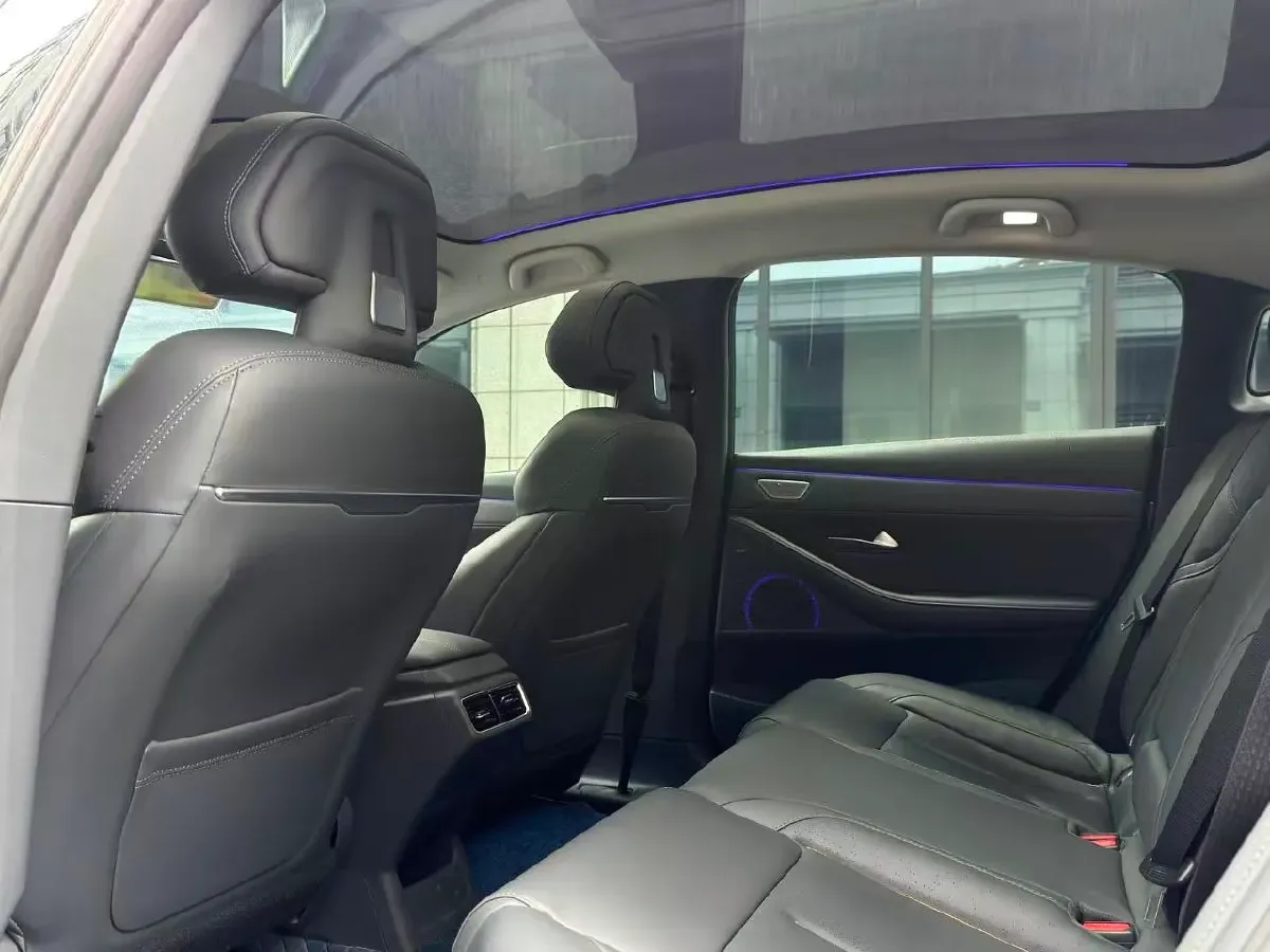 2022 DongFeng Forthing LingZhi EV BEV 68.4KWH,autocango,china used car exporter,china ev exporter,chinese used car exporter,chinese used ev exporter