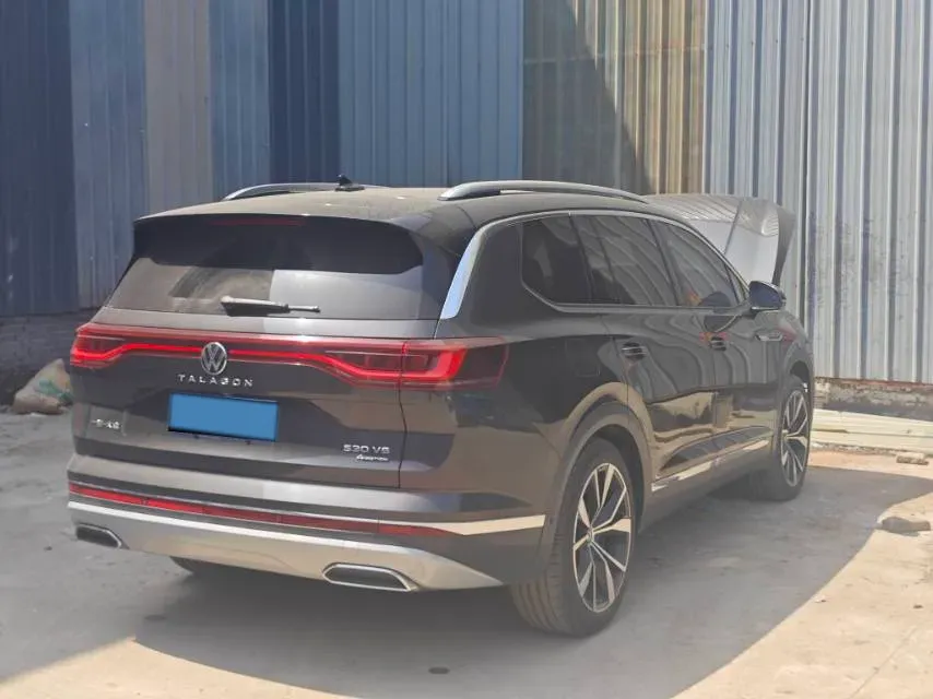 2022 Volkswagen Talagon 2.5T 299HP V6 7DCT,autocango,china used car exporter,china ev exporter,chinese used car exporter,chinese used ev exporter
