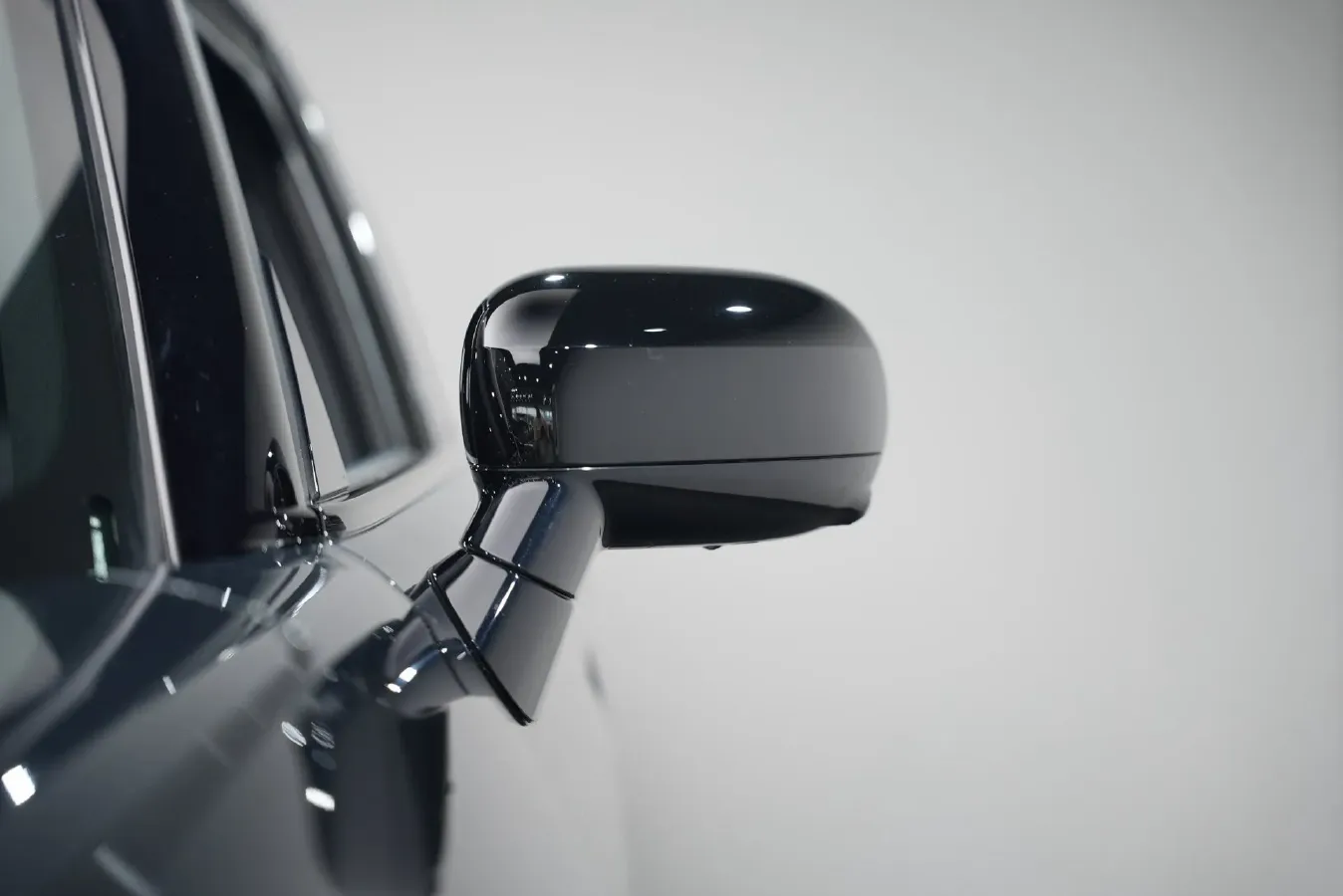 2024 MINI ACEMAN BEV 51.5KWH,autocango,china used car exporter,china ev exporter,chinese used car exporter,chinese used ev exporter