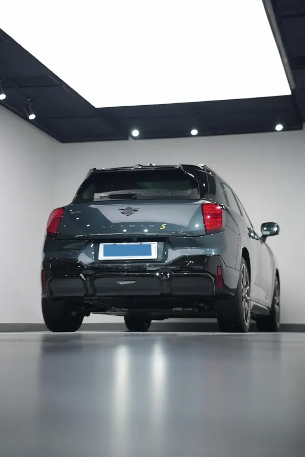 2024 MINI ACEMAN BEV 51.5KWH,autocango,china used car exporter,china ev exporter,chinese used car exporter,chinese used ev exporter