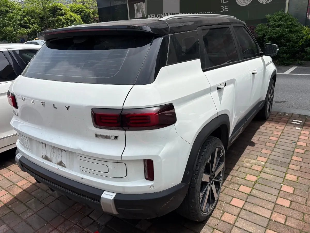 2023 Geely ICON 1.5T 181HP L4 7DCT,autocango,china used car exporter,china ev exporter,chinese used car exporter,chinese used ev exporter