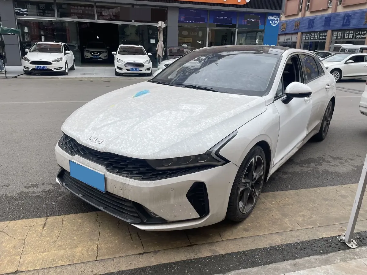 2021 Toyota Camry 2.0L 178HP L4 CVT,autocango,china used car exporter,china ev exporter,chinese used car exporter,chinese used ev exporter