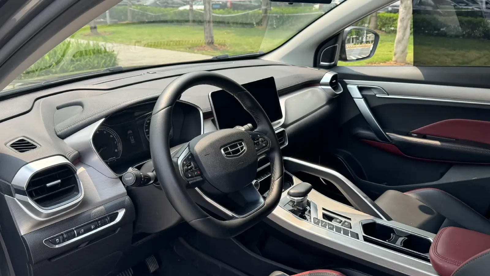 2021 Geely Coolray 1.4T 141HP L4 6DCT,autocango,china used car exporter,china ev exporter,chinese used car exporter,chinese used ev exporter