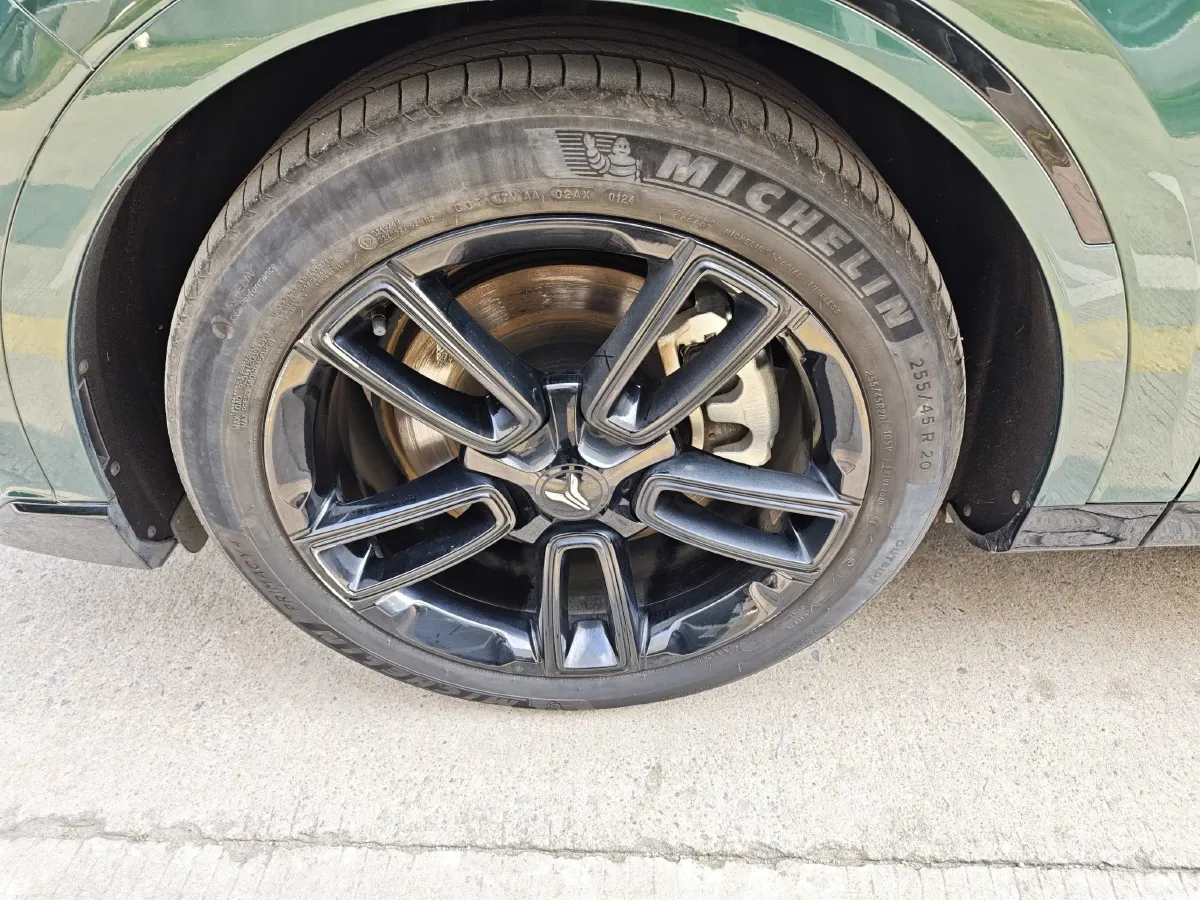 2024 Voyah FREE 1.5T 150HP L4 REEV 39.2KWH,autocango,china used car exporter,china ev exporter,chinese used car exporter,chinese used ev exporter