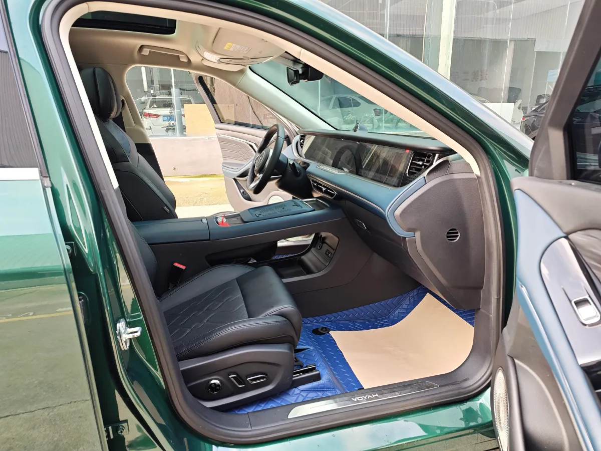 2024 Voyah FREE 1.5T 150HP L4 REEV 39.2KWH,autocango,china used car exporter,china ev exporter,chinese used car exporter,chinese used ev exporter