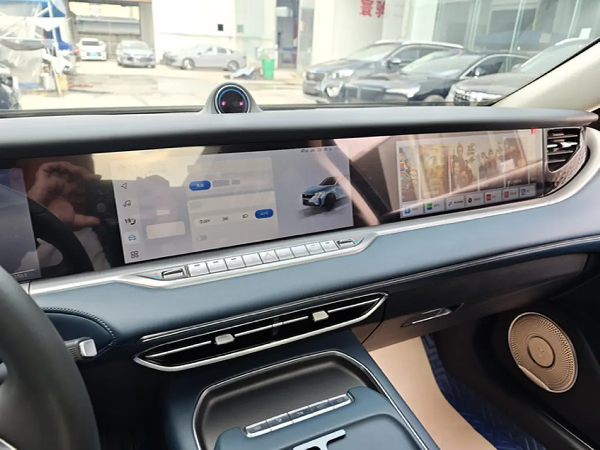 2024 Voyah FREE 1.5T 150HP L4 REEV 39.2KWH,autocango,china used car exporter,china ev exporter,chinese used car exporter,chinese used ev exporter