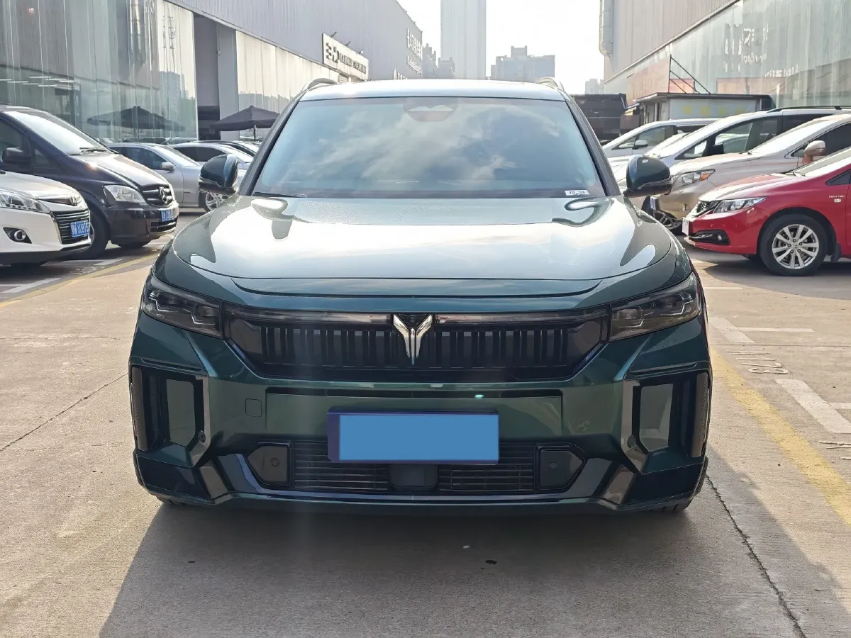 2024 Voyah FREE 1.5T 150HP L4 REEV 39.2KWH,autocango,china used car exporter,china ev exporter,chinese used car exporter,chinese used ev exporter