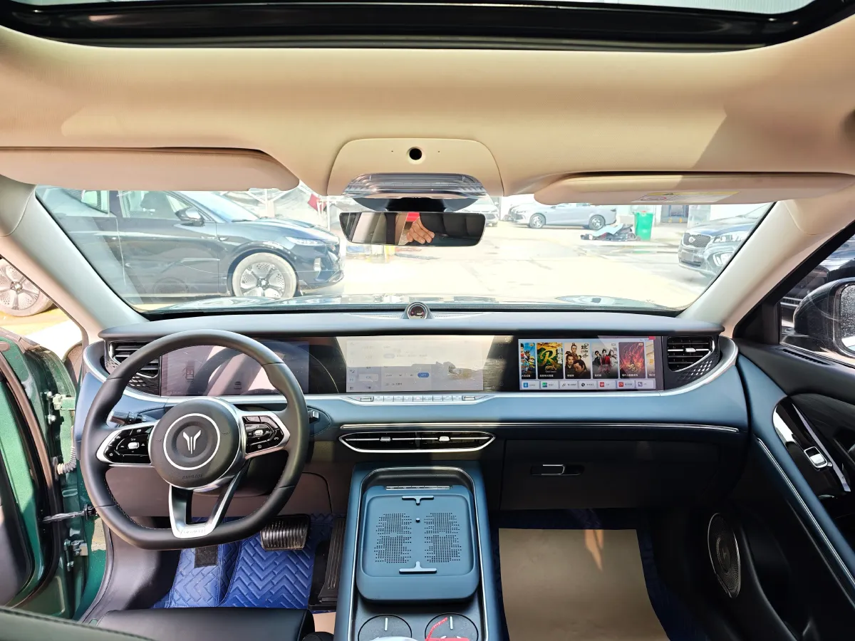 2024 Voyah FREE 1.5T 150HP L4 REEV 39.2KWH,autocango,china used car exporter,china ev exporter,chinese used car exporter,chinese used ev exporter