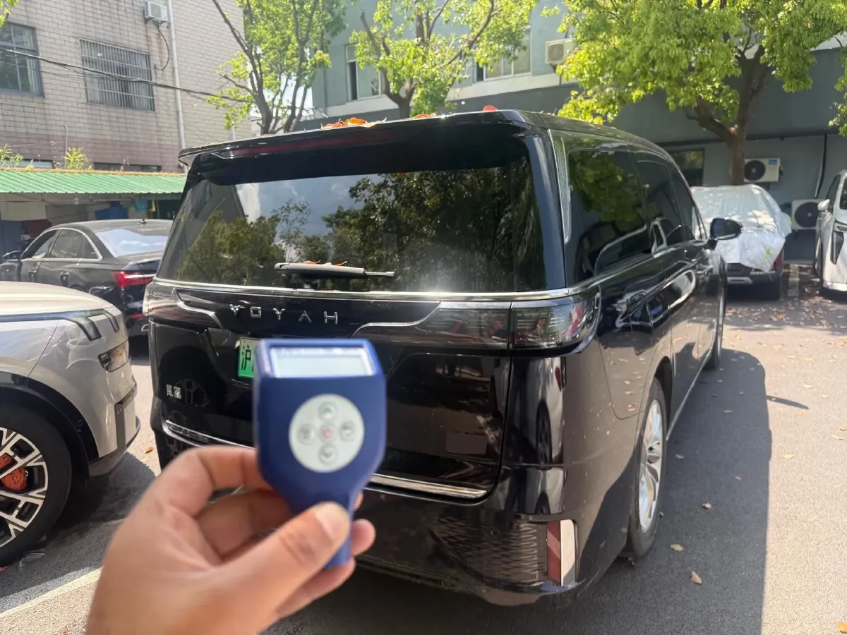 2022 Voyah Dream BEV 82KWH,autocango,china used car exporter,china ev exporter,chinese used car exporter,chinese used ev exporter