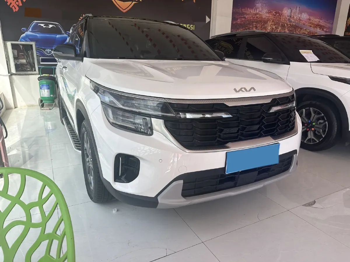 2023 Kia Seltos 1.5L 115HP L4 CVT,autocango,china used car exporter,china ev exporter,chinese used car exporter,chinese used ev exporter