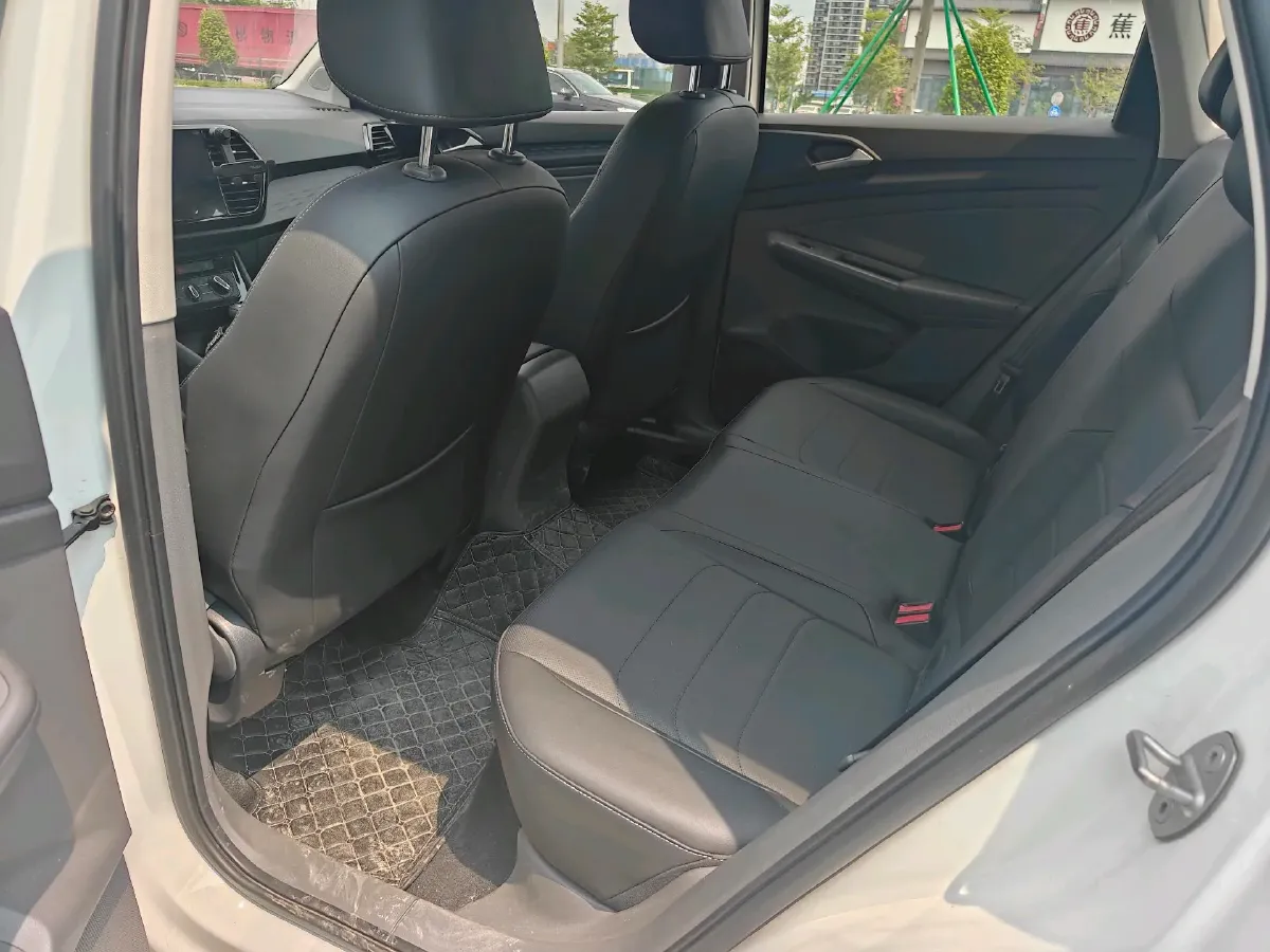 2019 Jetta VS5 1.4T 150HP L4 6AT,autocango,china used car exporter,china ev exporter,chinese used car exporter,chinese used ev exporter