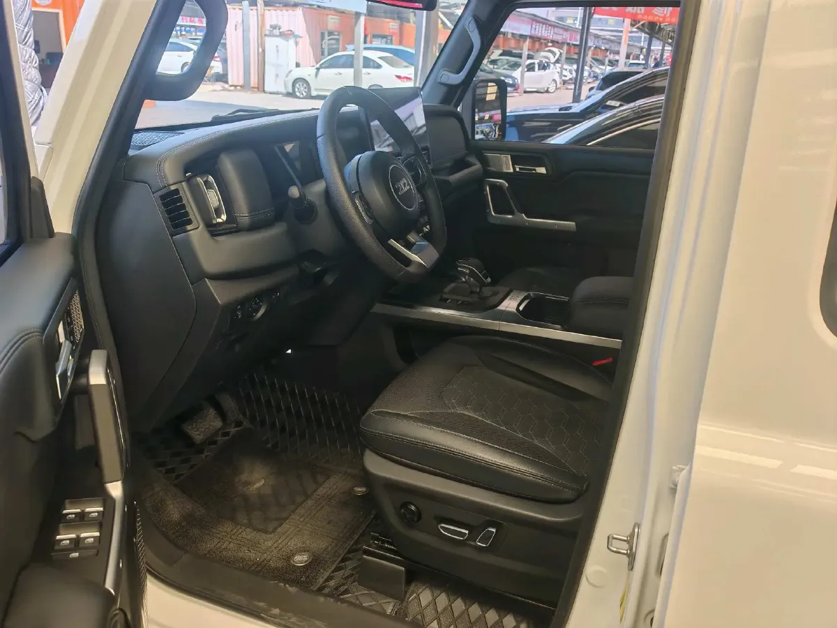 2024 212 212 T01 2.0T 252HP L4 8AT,autocango,china used car exporter,china ev exporter,chinese used car exporter,chinese used ev exporter