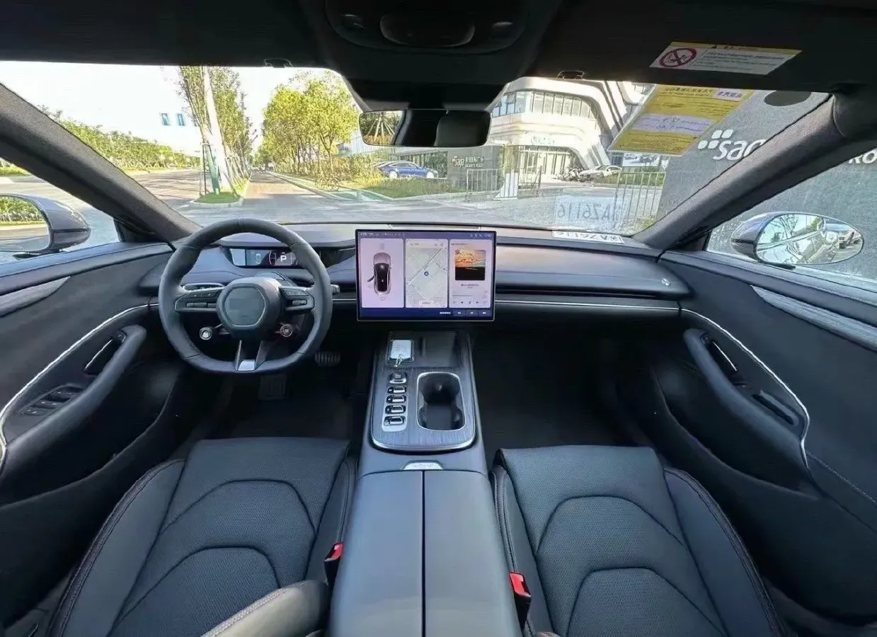 2024 MI SU7 BEV 101KWH,autocango,china used car exporter,china ev exporter,chinese used car exporter,chinese used ev exporter