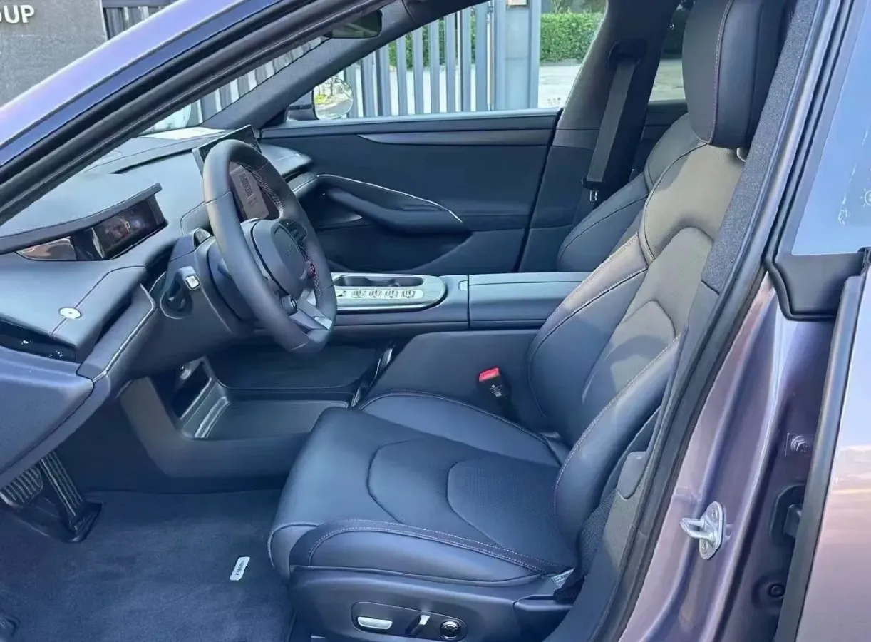 2024 MI SU7 BEV 101KWH,autocango,china used car exporter,china ev exporter,chinese used car exporter,chinese used ev exporter