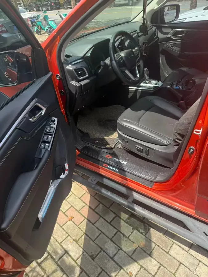 2021 Isuzu D-MAX 1.9T 163HP L4 6AT,autocango,china used car exporter,china ev exporter,chinese used car exporter,chinese used ev exporter