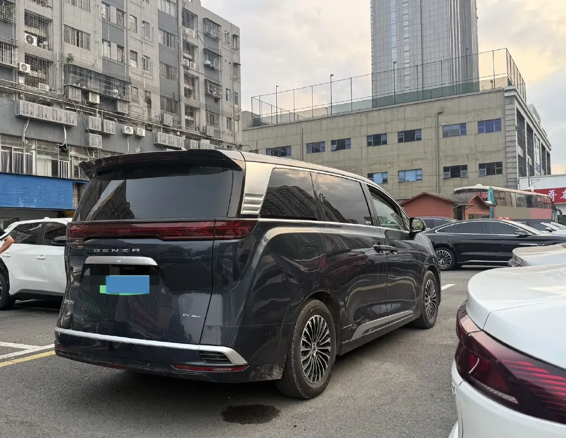 2022 Infiniti QX55 2.0T 245HP L4 CVT,autocango,china used car exporter,china ev exporter,chinese used car exporter,chinese used ev exporter