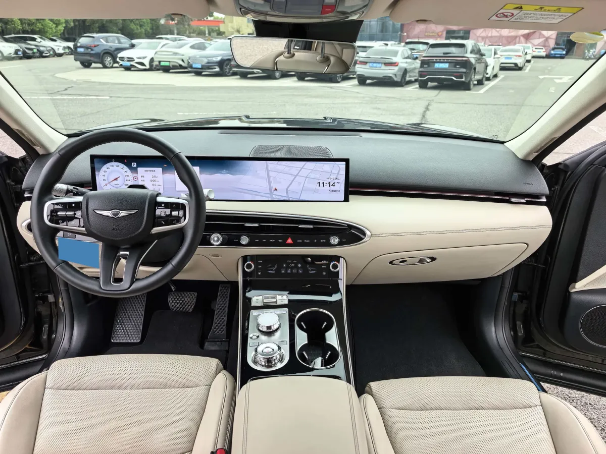 2025 Genesis GV70 2.5T 304HP L4 8AT,autocango,china used car exporter,china ev exporter,chinese used car exporter,chinese used ev exporter