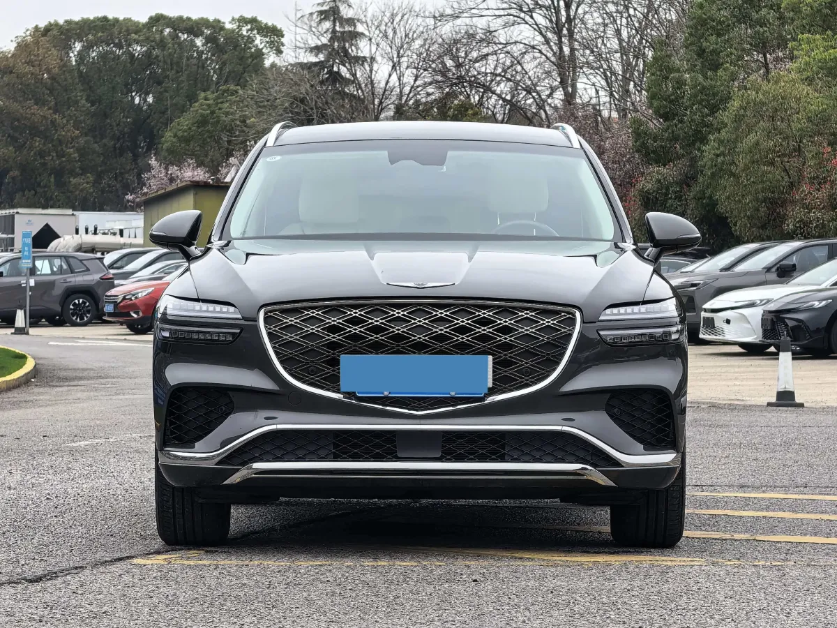 2025 Genesis GV70 2.5T 304HP L4 8AT,autocango,china used car exporter,china ev exporter,chinese used car exporter,chinese used ev exporter