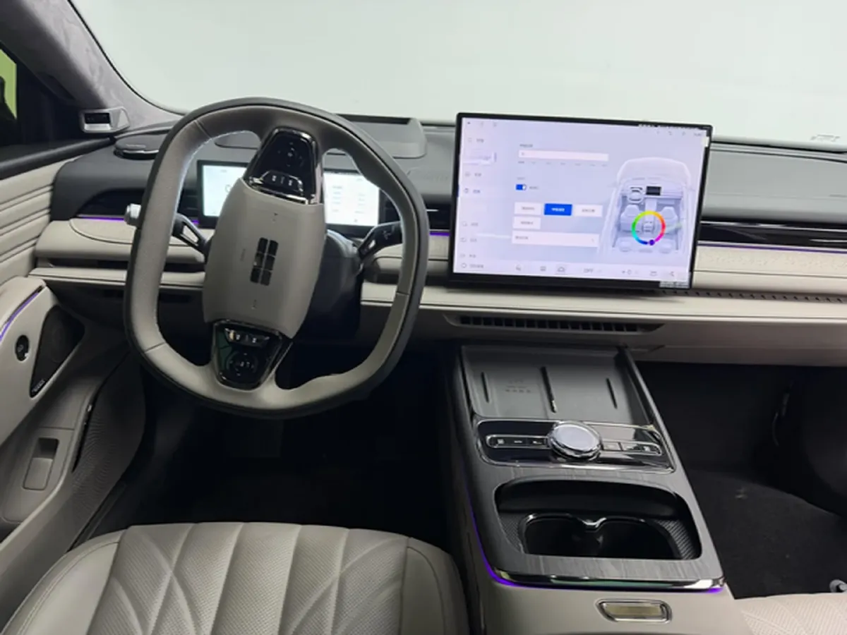 2025 Geely Galaxy Starshine 8 1.5T 163HP L4 3DHT PHEV 27.69KWH,autocango,china used car exporter,china ev exporter,chinese used car exporter,chinese used ev exporter