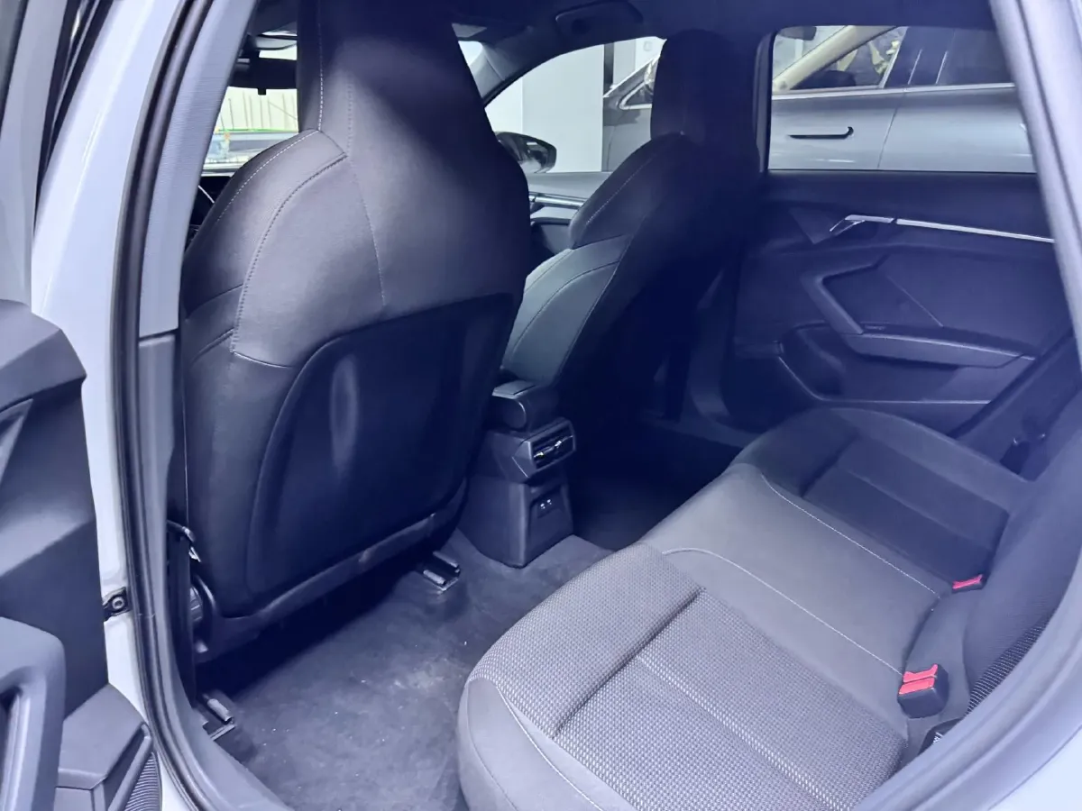 2022 Audi A3 1.4T 150HP L4 7DCT,autocango,china used car exporter,china ev exporter,chinese used car exporter,chinese used ev exporter