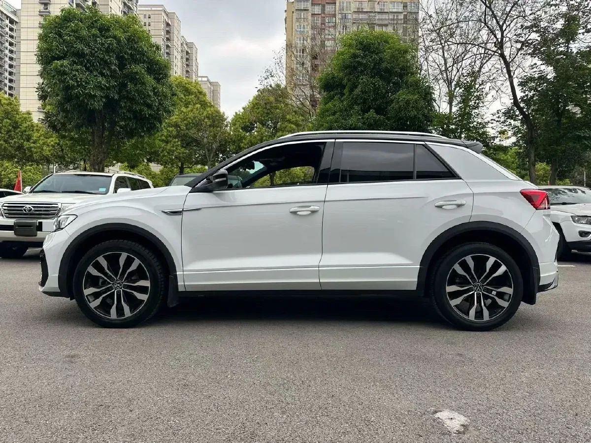 2021 Volkswagen T-Roc 1.4T 150HP L4 7DCT,autocango,china used car exporter,china ev exporter,chinese used car exporter,chinese used ev exporter