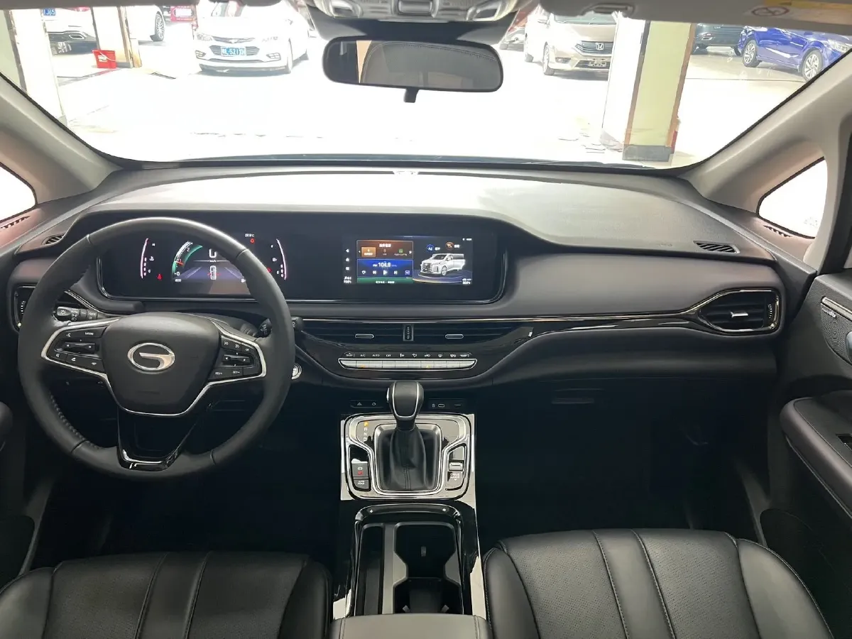 2025 GAC Trumpchi M6 1.5T 177HP L4 7DCT,autocango,china used car exporter,china ev exporter,chinese used car exporter,chinese used ev exporter