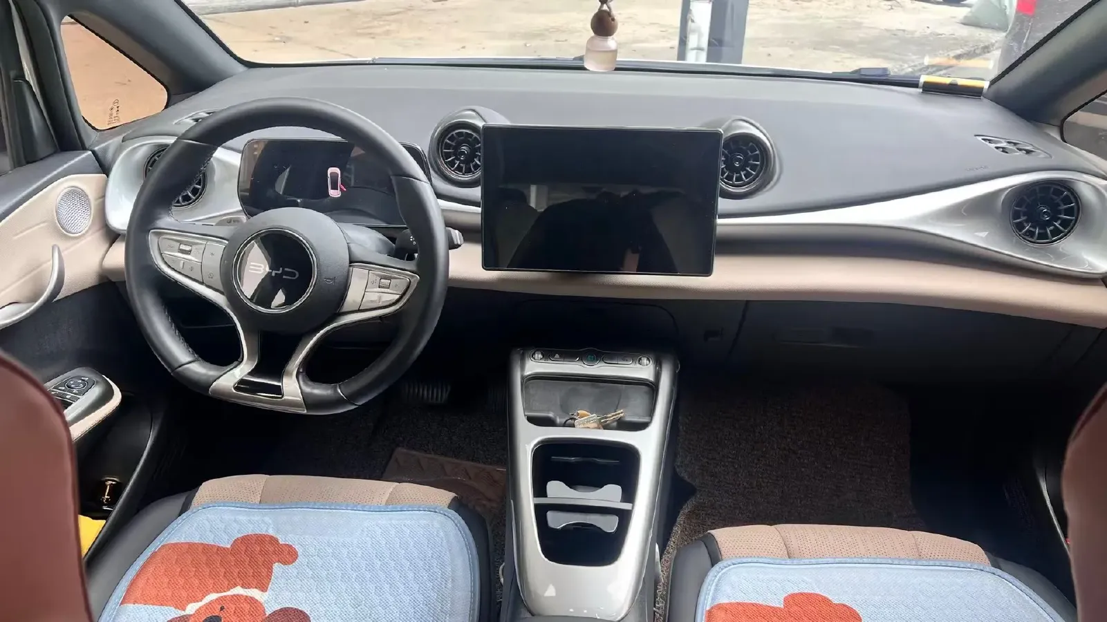 2025 BYD Dolphin BEV 45.12KWH,autocango,china used car exporter,china ev exporter,chinese used car exporter,chinese used ev exporter