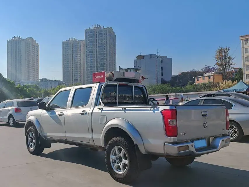 2021 Dongfeng RuiQi 2.4T 165HP L4 5MT,autocango,china used car exporter,china ev exporter,chinese used car exporter,chinese used ev exporter