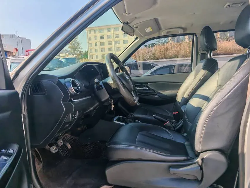 2021 Dongfeng RuiQi 2.4T 165HP L4 5MT,autocango,china used car exporter,china ev exporter,chinese used car exporter,chinese used ev exporter