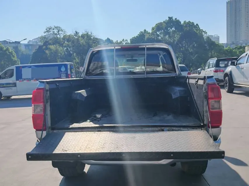 2021 Dongfeng RuiQi 2.4T 165HP L4 5MT,autocango,china used car exporter,china ev exporter,chinese used car exporter,chinese used ev exporter