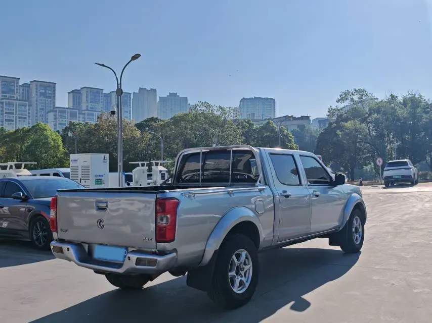 2021 Dongfeng RuiQi 2.4T 165HP L4 5MT,autocango,china used car exporter,china ev exporter,chinese used car exporter,chinese used ev exporter
