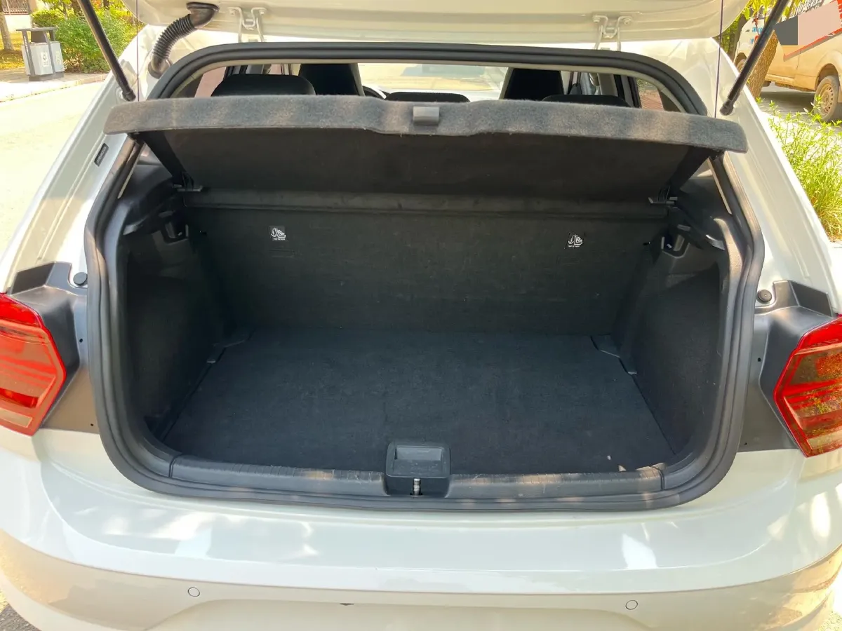 2019 Volkswagen Polo 1.5L 113HP L4 6AT,autocango,china used car exporter,china ev exporter,chinese used car exporter,chinese used ev exporter