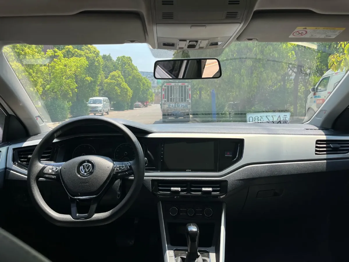 2019 Volkswagen Polo 1.5L 113HP L4 6AT,autocango,china used car exporter,china ev exporter,chinese used car exporter,chinese used ev exporter