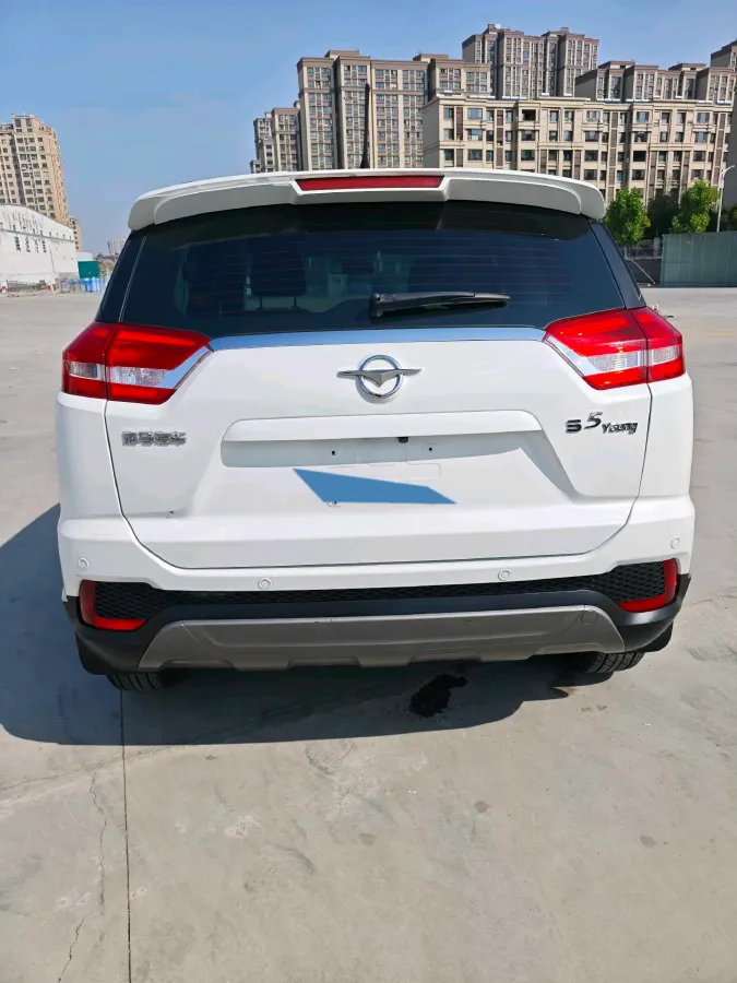 2017 HaiMa S5 Young Edition 1.6L 122HP L4 5MT,autocango,china used car exporter,china ev exporter,chinese used car exporter,chinese used ev exporter