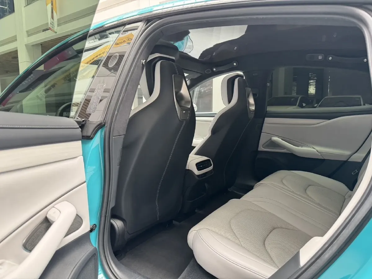 2024 MI SU7 BEV 101KWH,autocango,china used car exporter,china ev exporter,chinese used car exporter,chinese used ev exporter