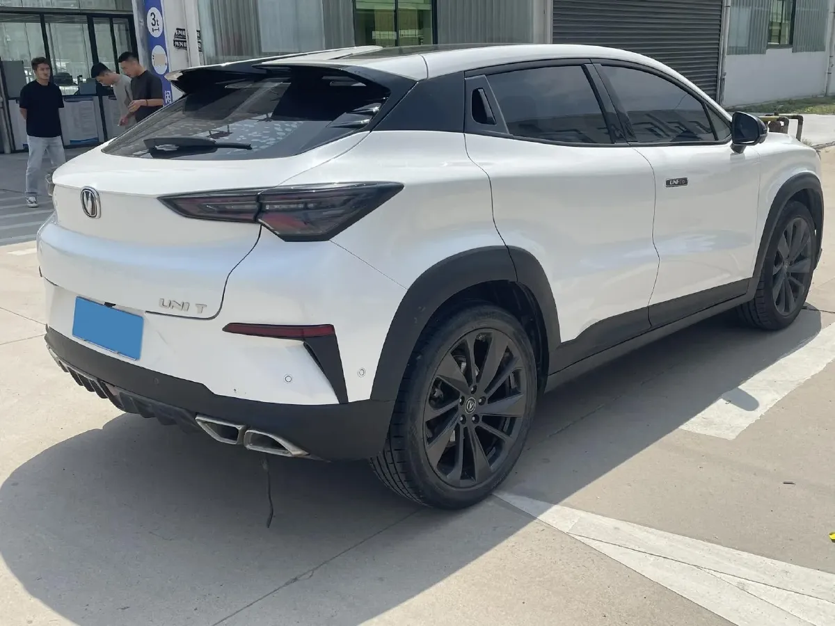 2020 ChangAn UNI-T 1.5T 180HP L4 7DCT,autocango,china used car exporter,china ev exporter,chinese used car exporter,chinese used ev exporter