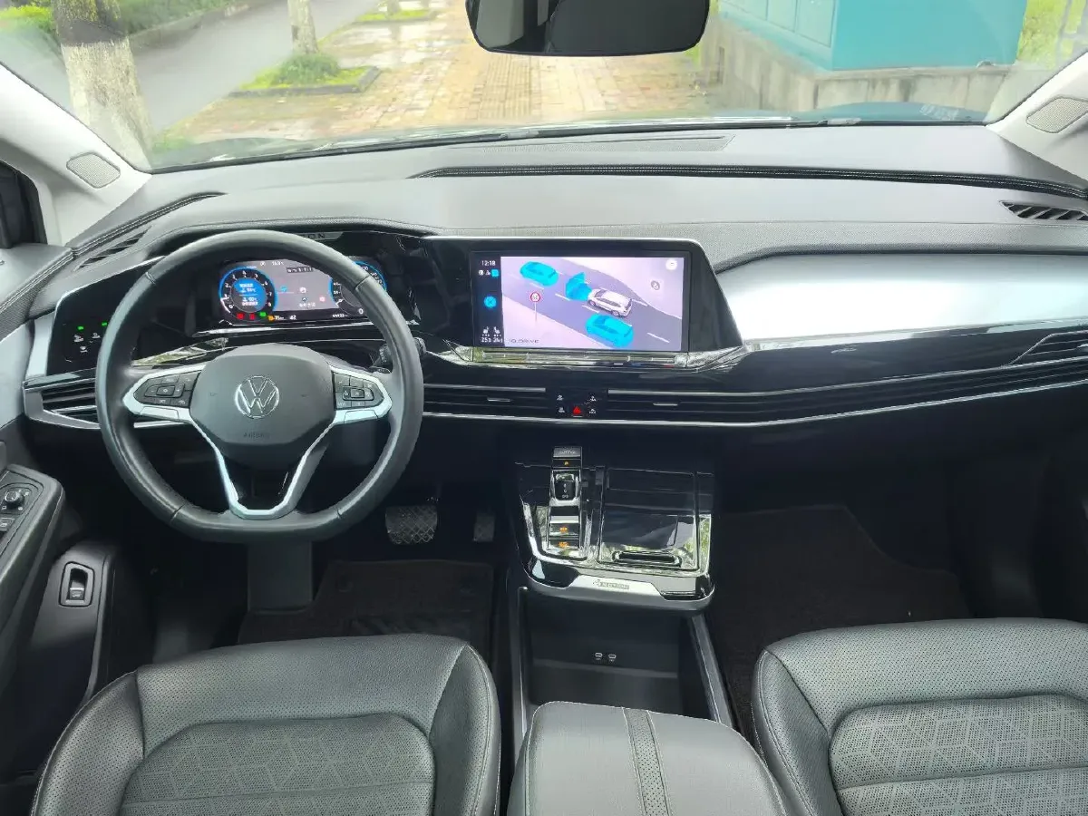 2024 Volkswagen Talagon 2.0T 220HP L4 7DCT,autocango,china used car exporter,china ev exporter,chinese used car exporter,chinese used ev exporter