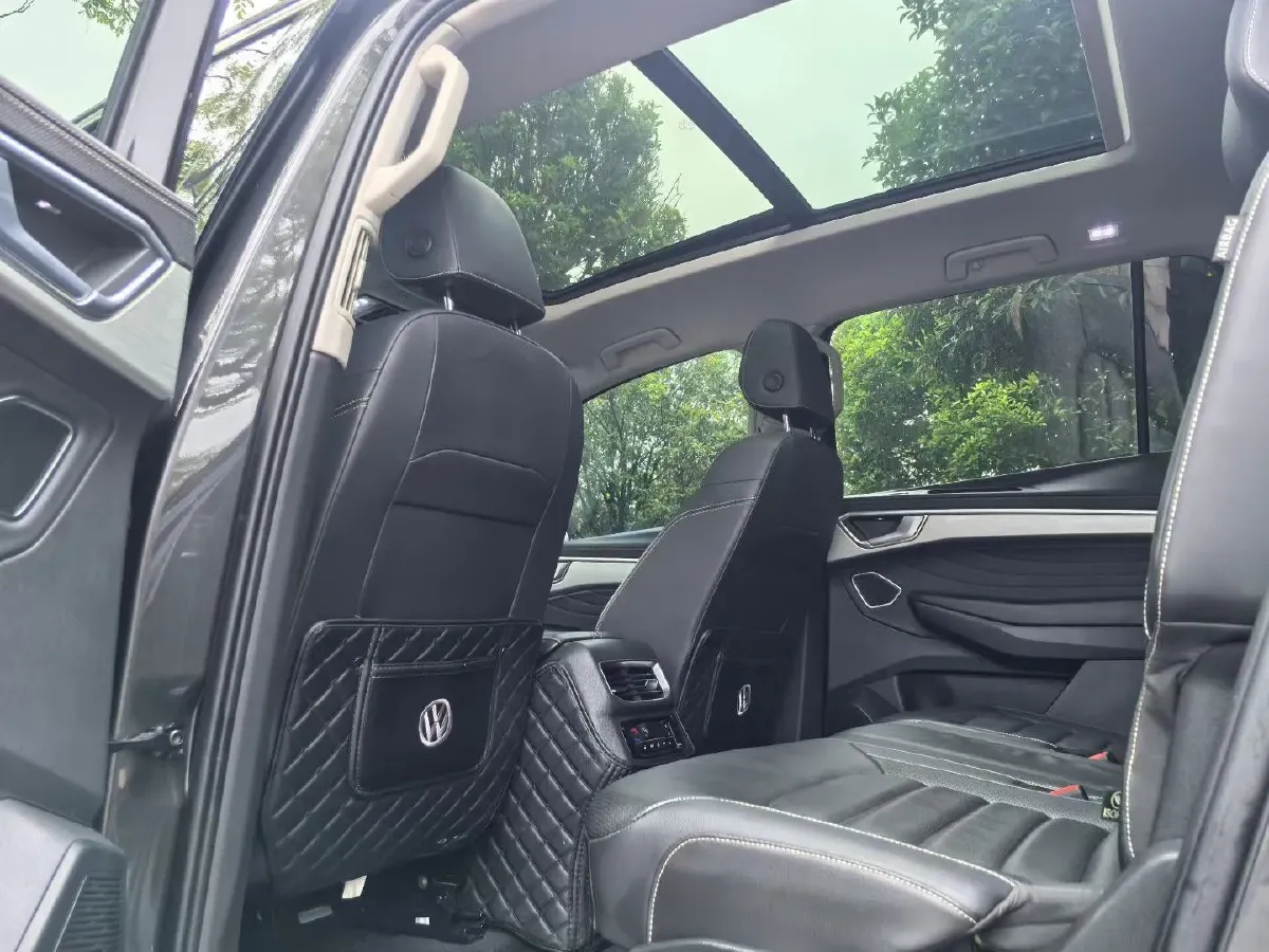 2024 Volkswagen Talagon 2.0T 220HP L4 7DCT,autocango,china used car exporter,china ev exporter,chinese used car exporter,chinese used ev exporter